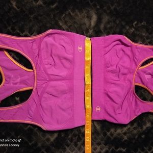 Champion medium support sport bras Small #001